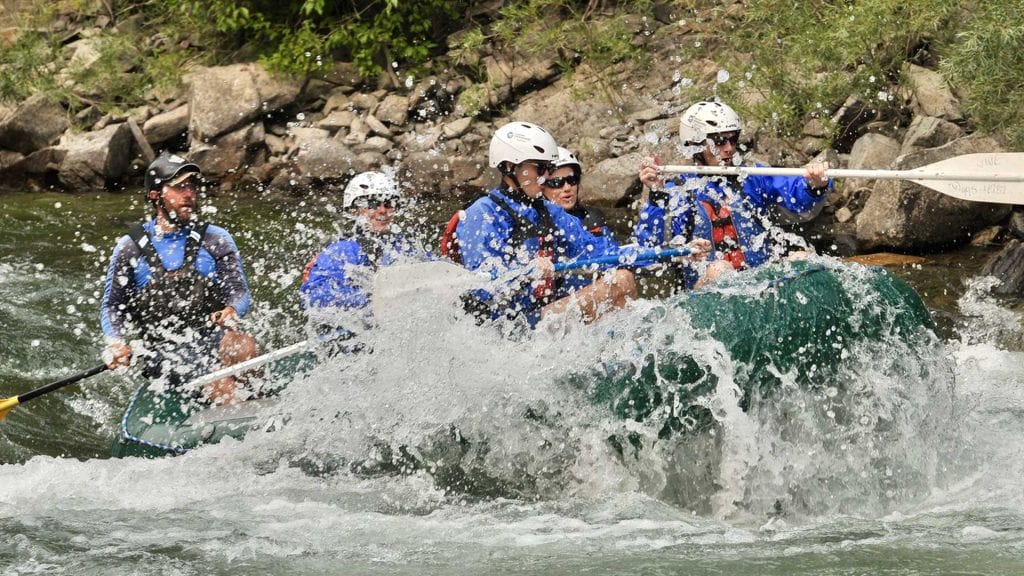 white water rafting - APN Lodge