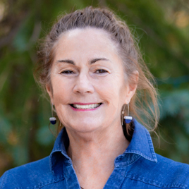 Headshot of Cathy McGee