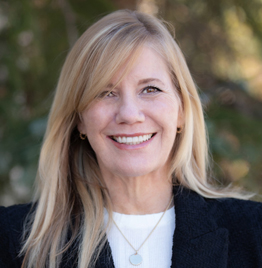 Headshot of Tracy Peskorz