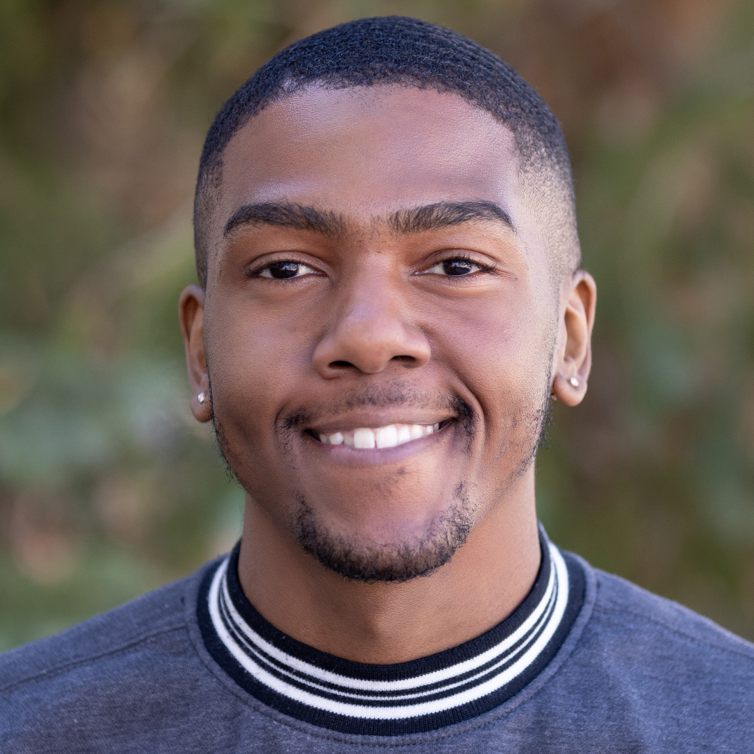 Headshot of Anthony Shelvy