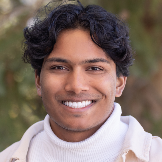 Headshot of Kushol Das