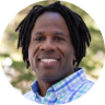 Headshot of Derrick Hinds