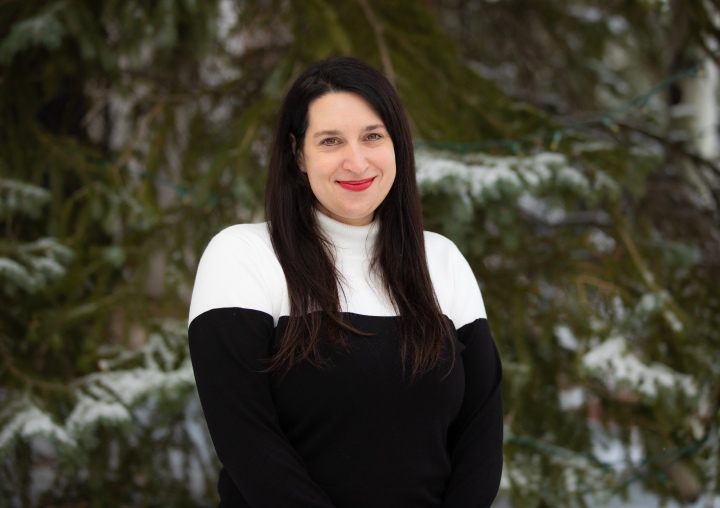 Headshot of a Woman Outside