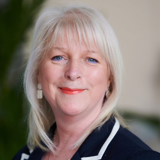 Headshot of Fiona Clark.