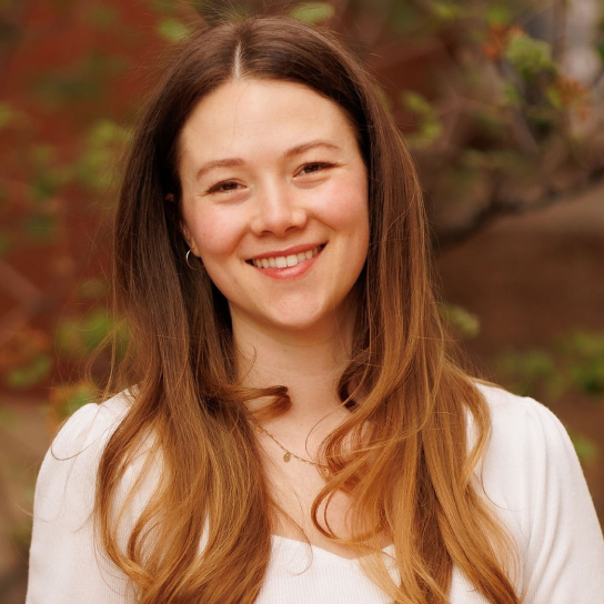 Headshot of Kate Wood.