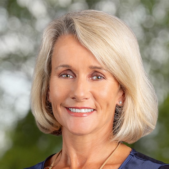 Headshot of Lee Fox.