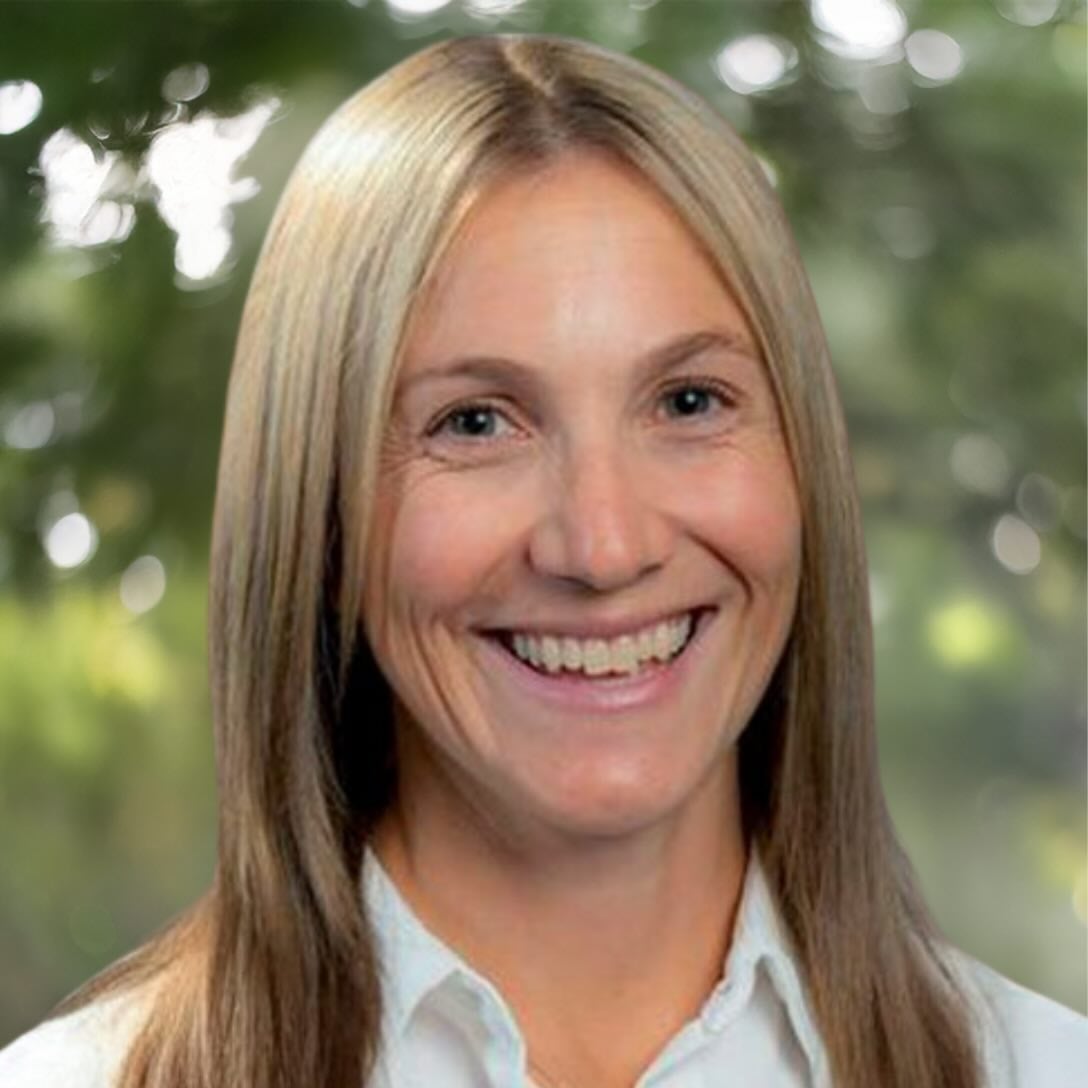 Headshot of Ros Wilson