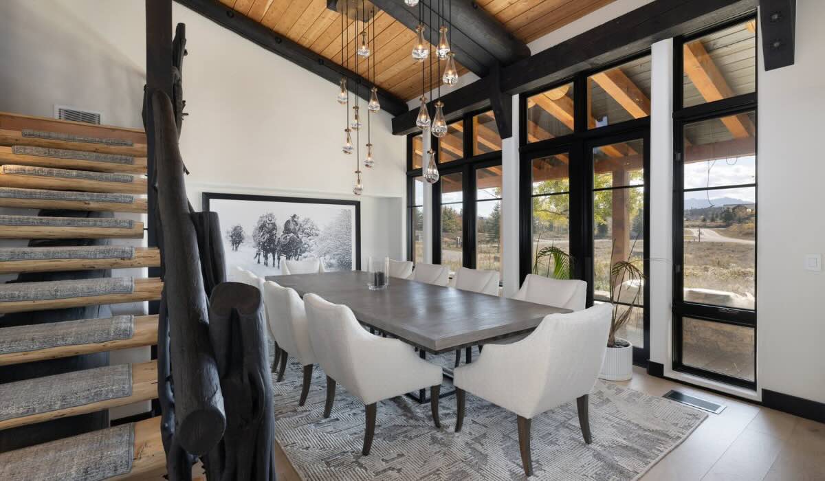 The dining area at the APN Private Residence.
